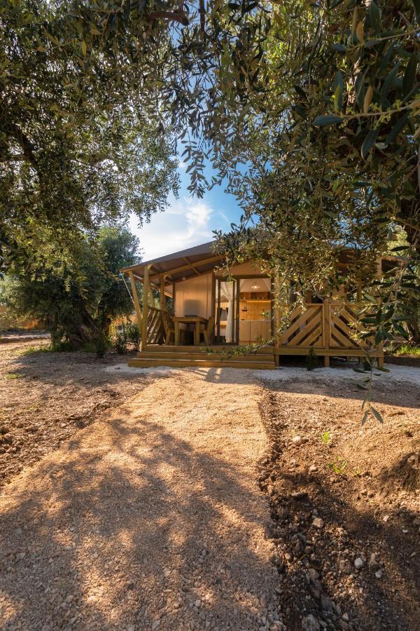 Le Lenze Don Mimi Glamping Hotel Матината Екстериор снимка